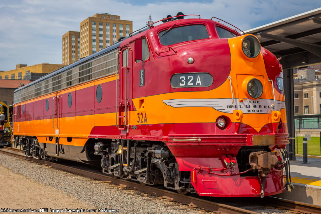 Milwaukee Road 32A